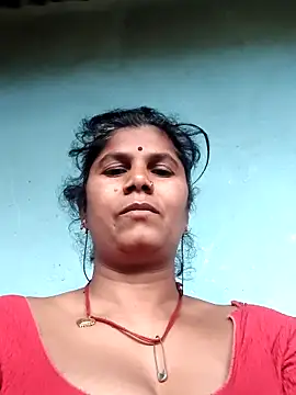 Hot di97 online show from 04/08/26, 12:56