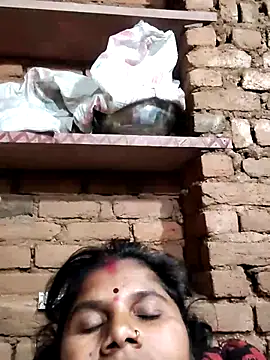 Hot di97 online show from 02/15/26, 10:30