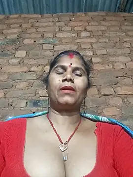 Hot di97 online show from 03/15/26, 09:22