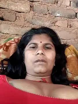 Hot di97 online show from 04/13/26, 02:15