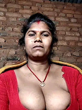 Hot di97 online show from 03/28/26, 12:22