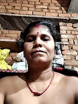 Hot di97 online show from 02/05/26, 07:43