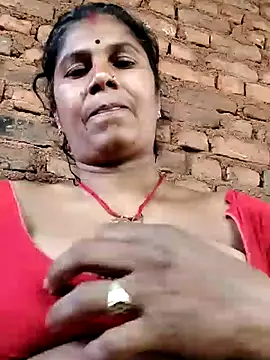 Hot di97 online show from 03/21/26, 01:18