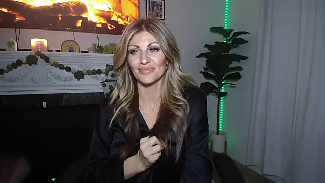 kaitlyncollins26 online show from 02/26/26, 03:17