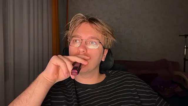 HairyVit online show from 02/03/26, 04:10