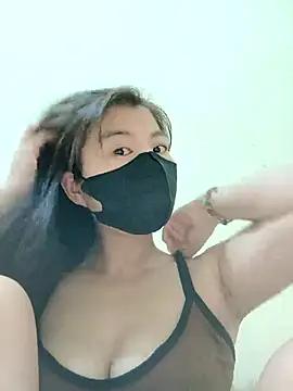 Lyly-68688 online show from 04/27/26, 01:03