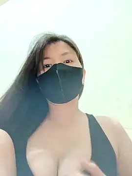 Lyly-68688 online show from 03/21/26, 12:56