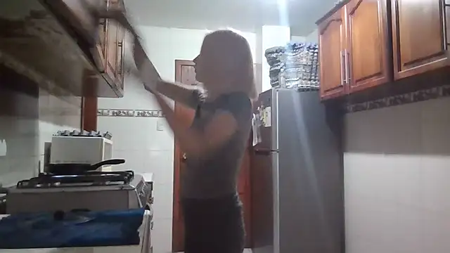 Snapshot of mindymiaw chatting on 02/12/26, 10:09 mindymiaw online show from 02/12/26, 10:09