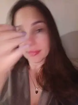 She-Moon online show from 05/28/26, 06:47