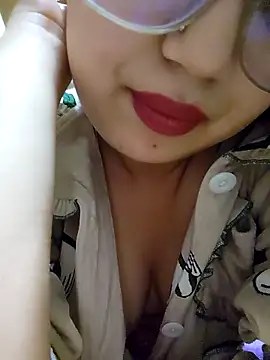 Sexy-Mouna online show from 04/07/26, 01:29