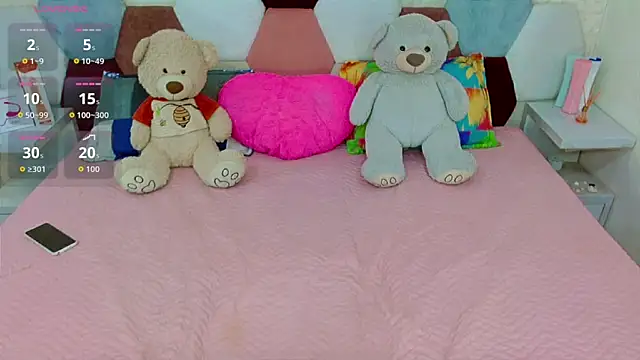 sabriana smith1 online show from 04/15/26, 03:45