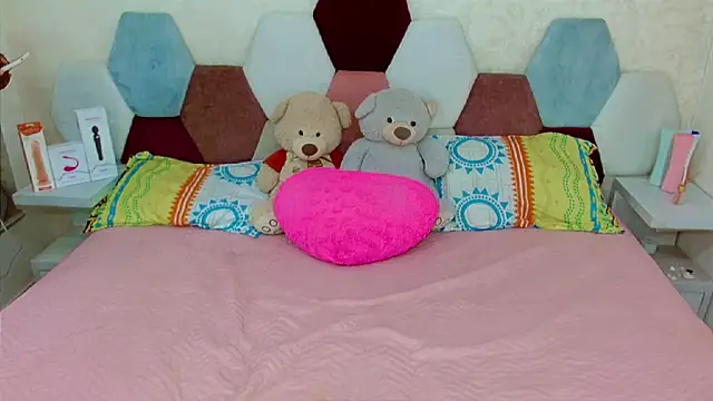 sabriana smith1 online show from 04/08/26, 03:08