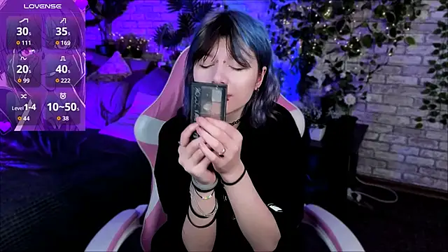 Ashley Veil online show from 03/02/26, 09:11