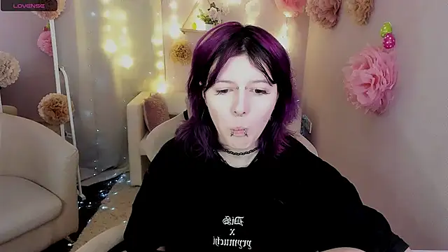 Ashley Veil online show from 04/25/26, 09:01