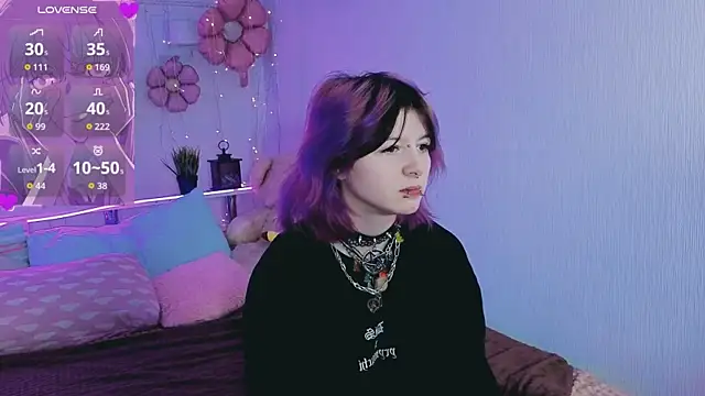 Ashley Veil online show from 04/10/26, 08:38