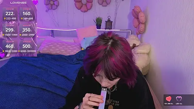 Ashley Veil online show from 04/23/26, 08:43