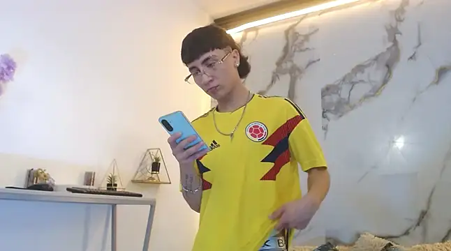 XanderGrey8 online show from 03/19/26, 07:25