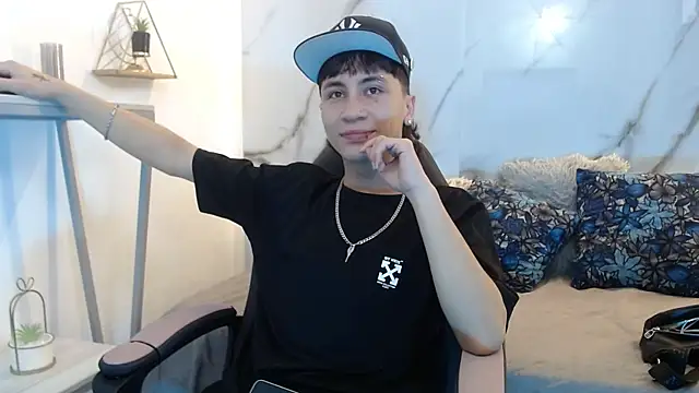 XanderGrey8 online show from 03/27/26, 07:04