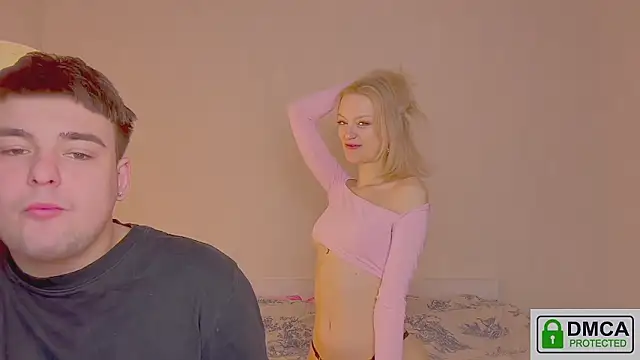 your molly mark  online show from 02/25/26, 05:29