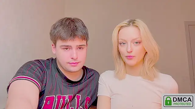 your molly mark  online show from 03/25/26, 01:43