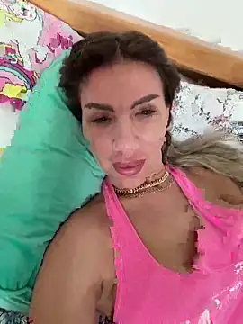 Snapshot of Missolevelvet chatting on 02/02/26, 11:53 Missolevelvet online show from 02/02/26, 11:53