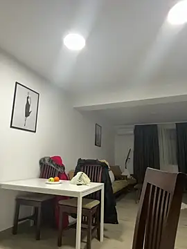 Snapshot of Missolevelvet chatting on 02/15/26, 08:41 Missolevelvet online show from 02/15/26, 08:41