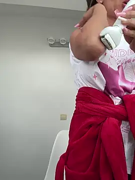 Missolevelvet online show from 04/09/26, 01:17