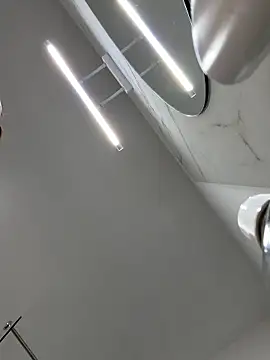 Snapshot of Missolevelvet chatting on 01/18/26, 08:12 Missolevelvet online show from 01/18/26, 08:12