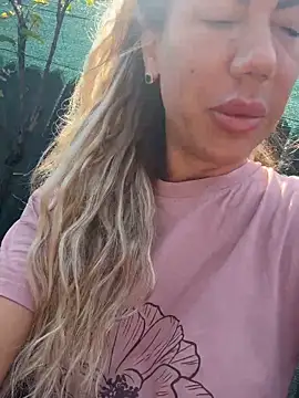 Missolevelvet online show from 05/11/26, 06:59