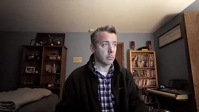 chrisw8140 online show from 02/24/26, 04:46