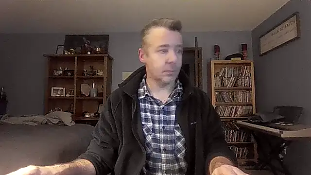 chrisw8140 online show from 02/15/26, 11:36