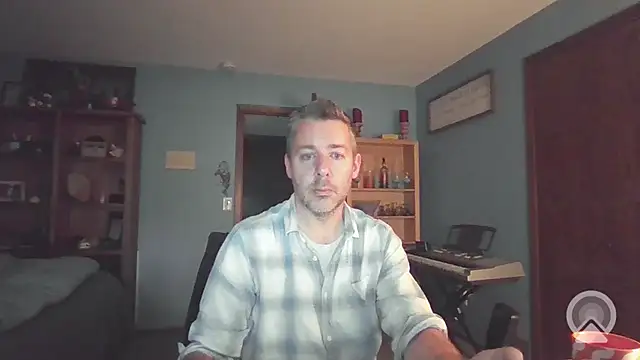 chrisw8140 online show from 04/03/26, 11:00