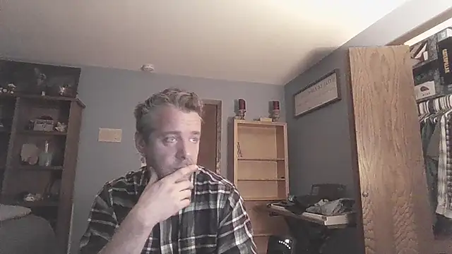 chrisw8140 online show from 03/19/26, 03:39