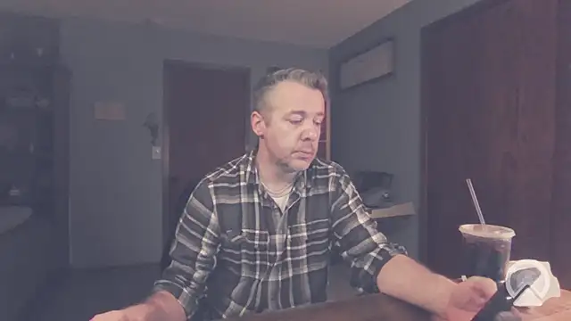 chrisw8140 online show from 04/10/26, 03:57