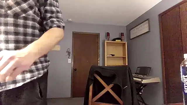 chrisw8140 online show from 03/16/26, 05:37