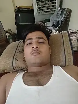 Snapshot of allumatar chatting on 05/23/26, 10:58 allumatar online show from 05/23/26, 10:58