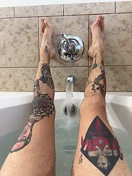 Snapshot of brngitdwn chatting on 02/20/26, 08:22 brngitdwn online show from 02/20/26, 08:22