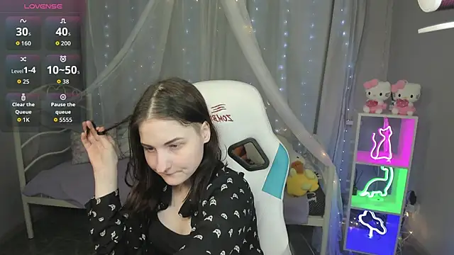 KiraDuvall online show from 03/25/26, 02:49