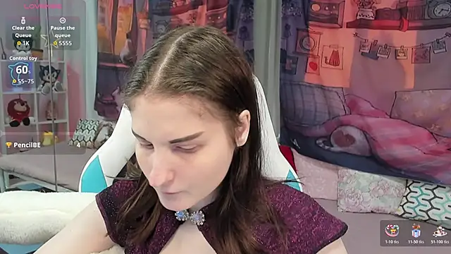 Snapshot of KiraDuvall chatting on 02/03/26, 05:18 KiraDuvall online show from 02/03/26, 05:18