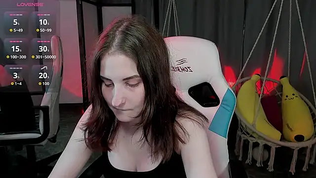 KiraDuvall online show from 04/06/26, 06:20