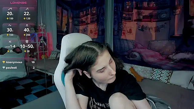 Snapshot of KiraDuvall chatting on 01/31/26, 07:12 KiraDuvall online show from 01/31/26, 07:12