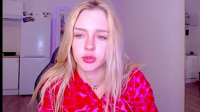 Snapshot of sailormoon666_ chatting on 02/22/26, 04:15 sailormoon666 online show from 02/22/26, 04:15