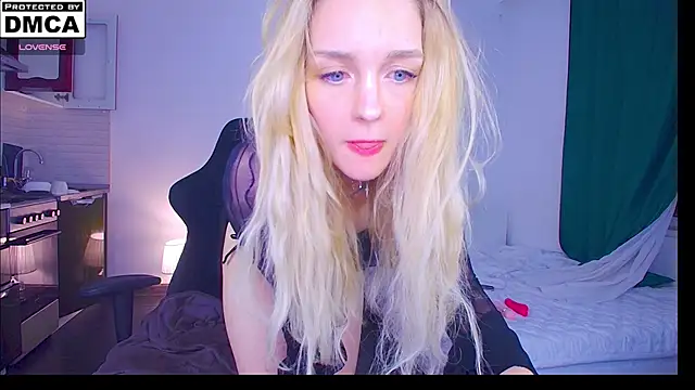 sailormoon666  online show from 05/31/26, 11:49