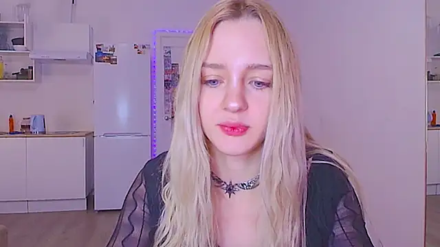 Snapshot of sailormoon666_ chatting on 02/08/26, 01:47 sailormoon666 online show from 02/08/26, 01:47