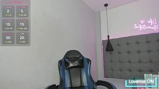 scarletcherry18 online show from 05/07/26, 03:22
