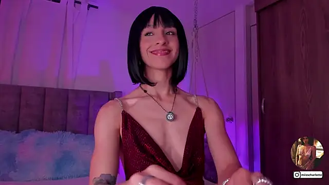 Snapshot of miss__charlotte7 chatting on 07/19/26, 01:36 miss charlotte7 online show from 07/19/26, 01:36