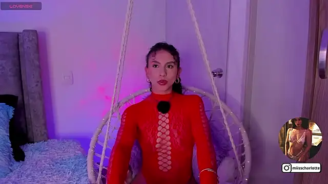 Snapshot of miss__charlotte7 chatting on 02/03/26, 04:10 miss charlotte7 online show from 02/03/26, 04:10