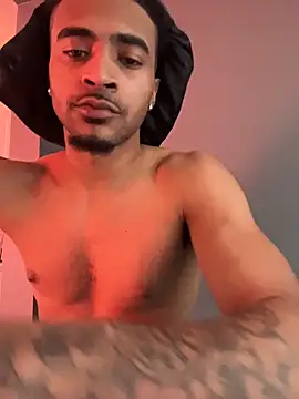 Snapshot of Mellyj053 chatting on 04/15/26, 08:31 Mellyj053 online show from 04/15/26, 08:31