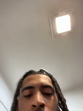 Snapshot of Mellyj053 chatting on 04/15/26, 06:45 Mellyj053 online show from 04/15/26, 06:45