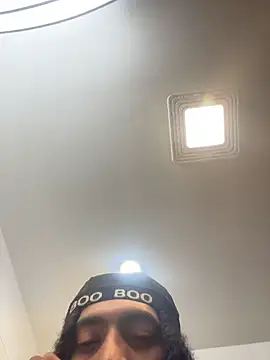 Snapshot of Mellyj053 chatting on 03/11/26, 12:54 Mellyj053 online show from 03/11/26, 12:54